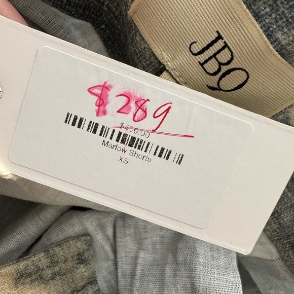 JBQ Just Bee Queen Marlow High Waist Linen Blend Shorts Size XS NWT - Picture 15 of 16